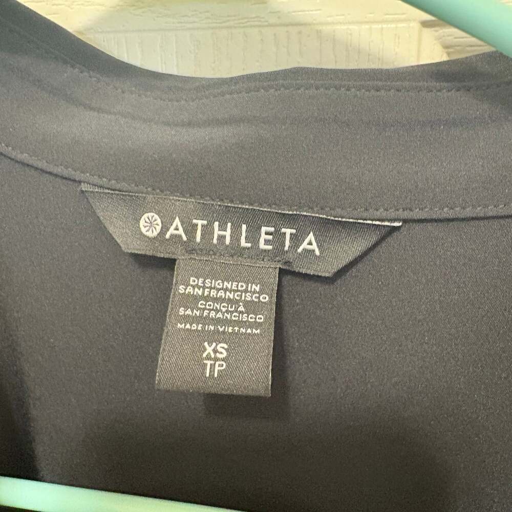 Athleta Black Urbanite Shirtdress - Picture 5 of 7